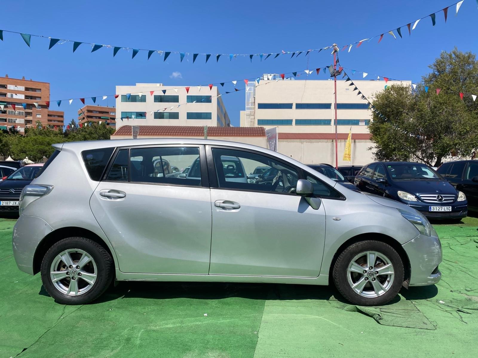 TOYOTA VERSO 2.0 126CV 5 