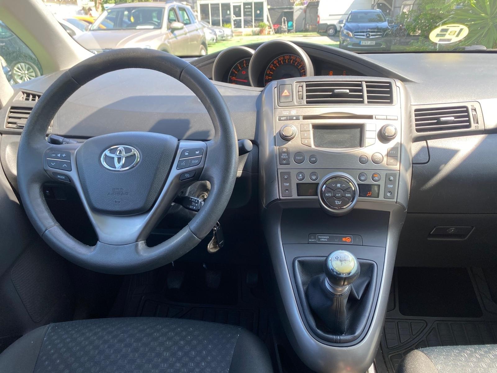 TOYOTA VERSO 2.0 126CV 12 