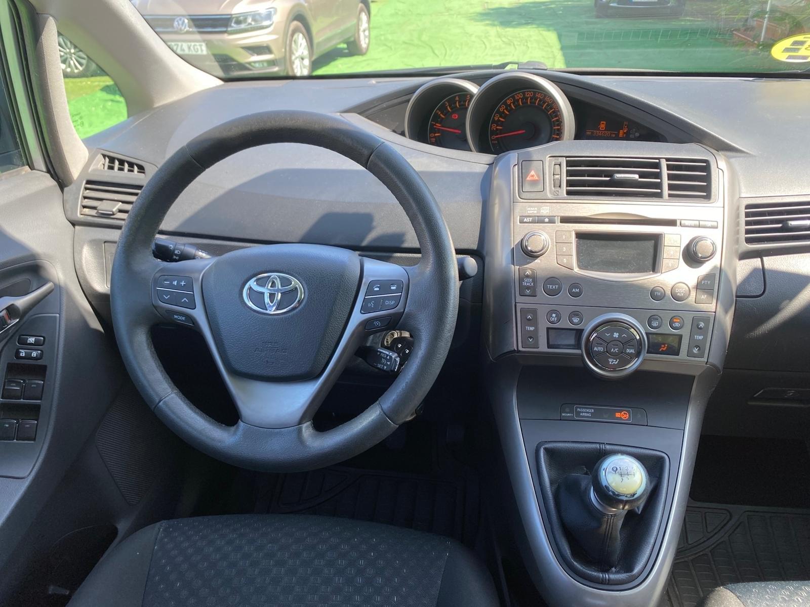 TOYOTA VERSO 2.0 126CV 13 