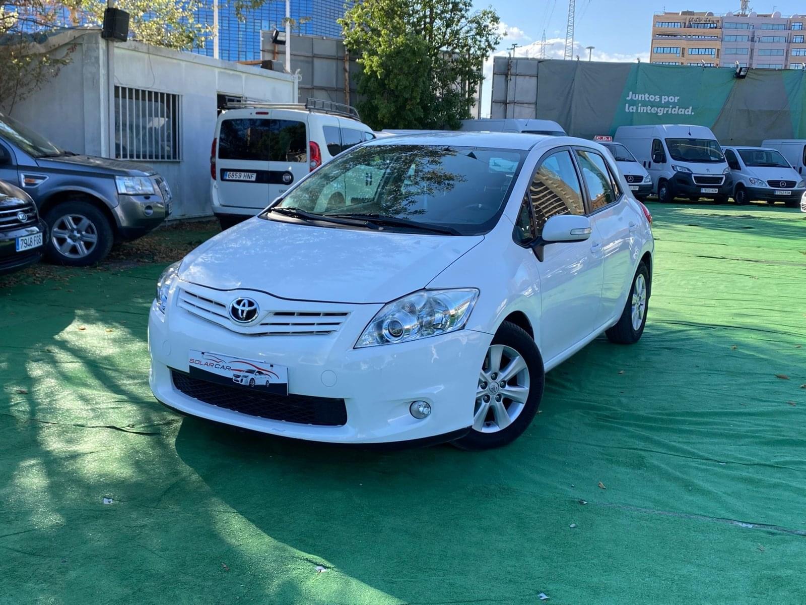 TOYOTA AURIS 1.4 90CV 4 
