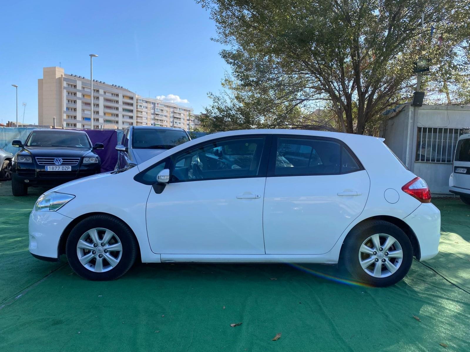 TOYOTA AURIS 1.4 90CV 6 