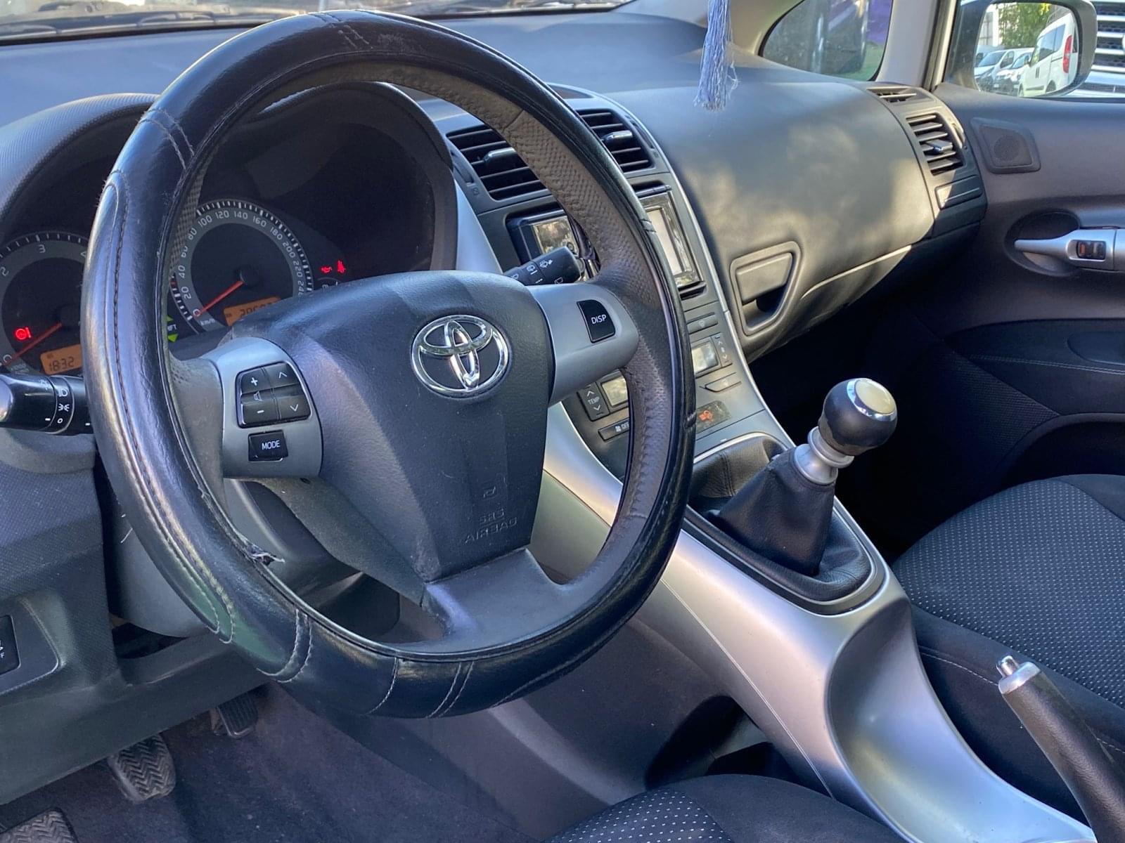 TOYOTA AURIS 1.4 90CV 7 