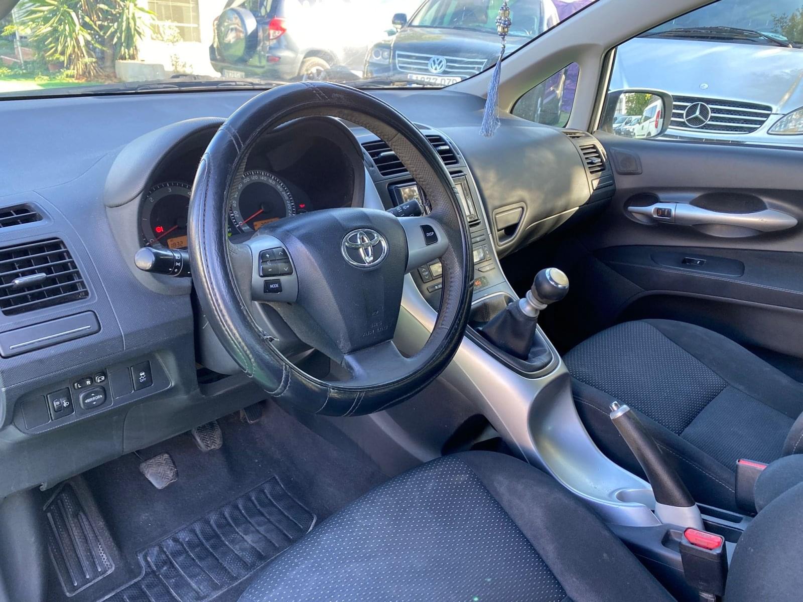 TOYOTA AURIS 1.4 90CV 8 