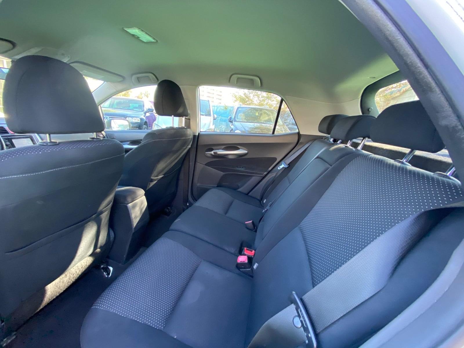 TOYOTA AURIS 1.4 90CV 17 