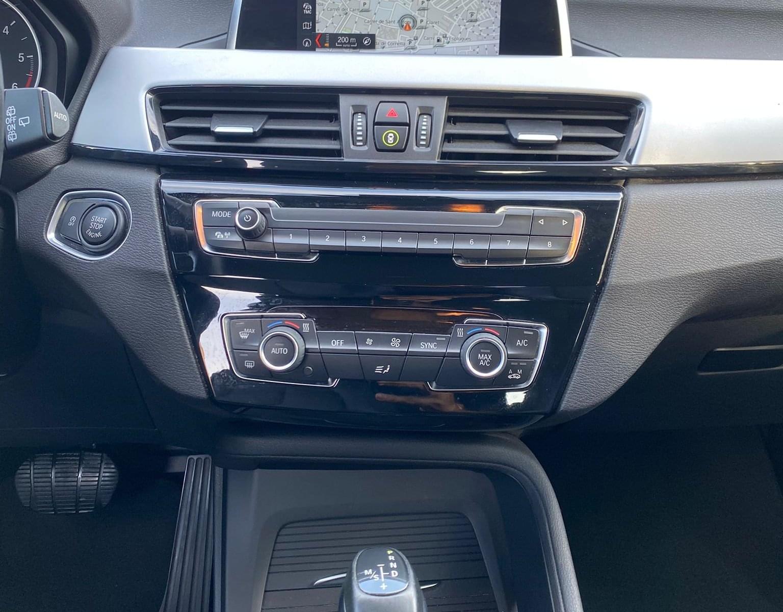 BMW X1 2.0 150CV sDrive18d 14 