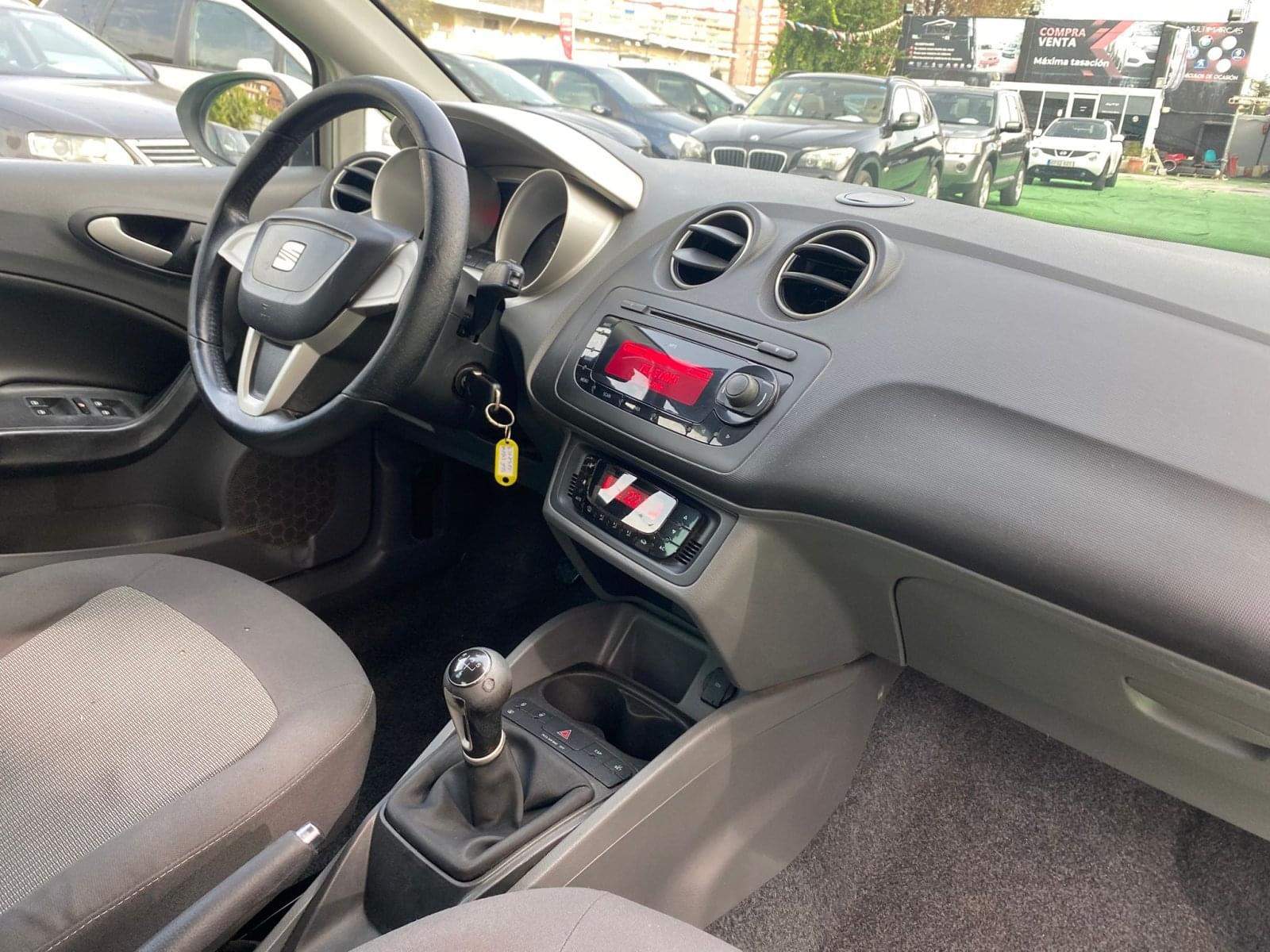 SEAT IBIZA 1.6 105CV 11 