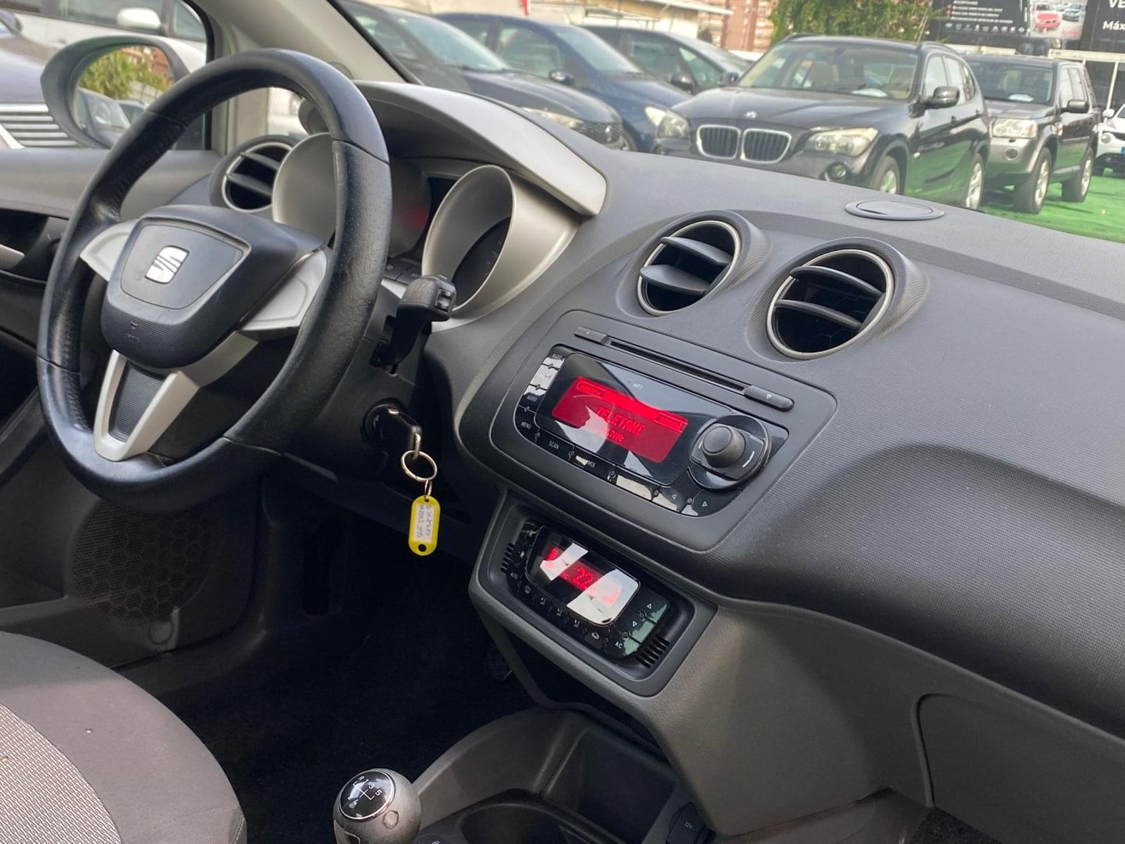 SEAT IBIZA 1.6 105CV 12 