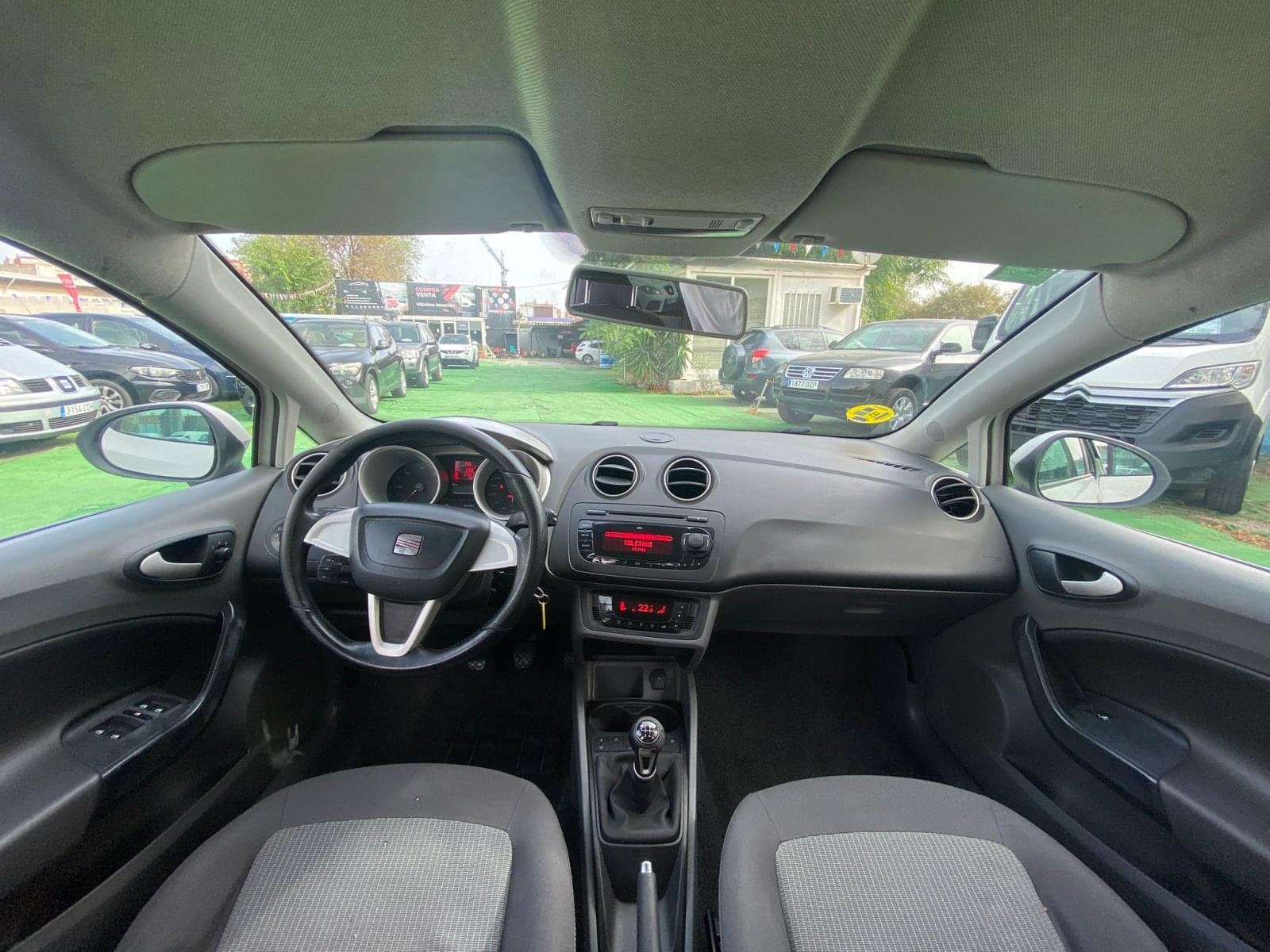 SEAT IBIZA 1.6 105CV 17 