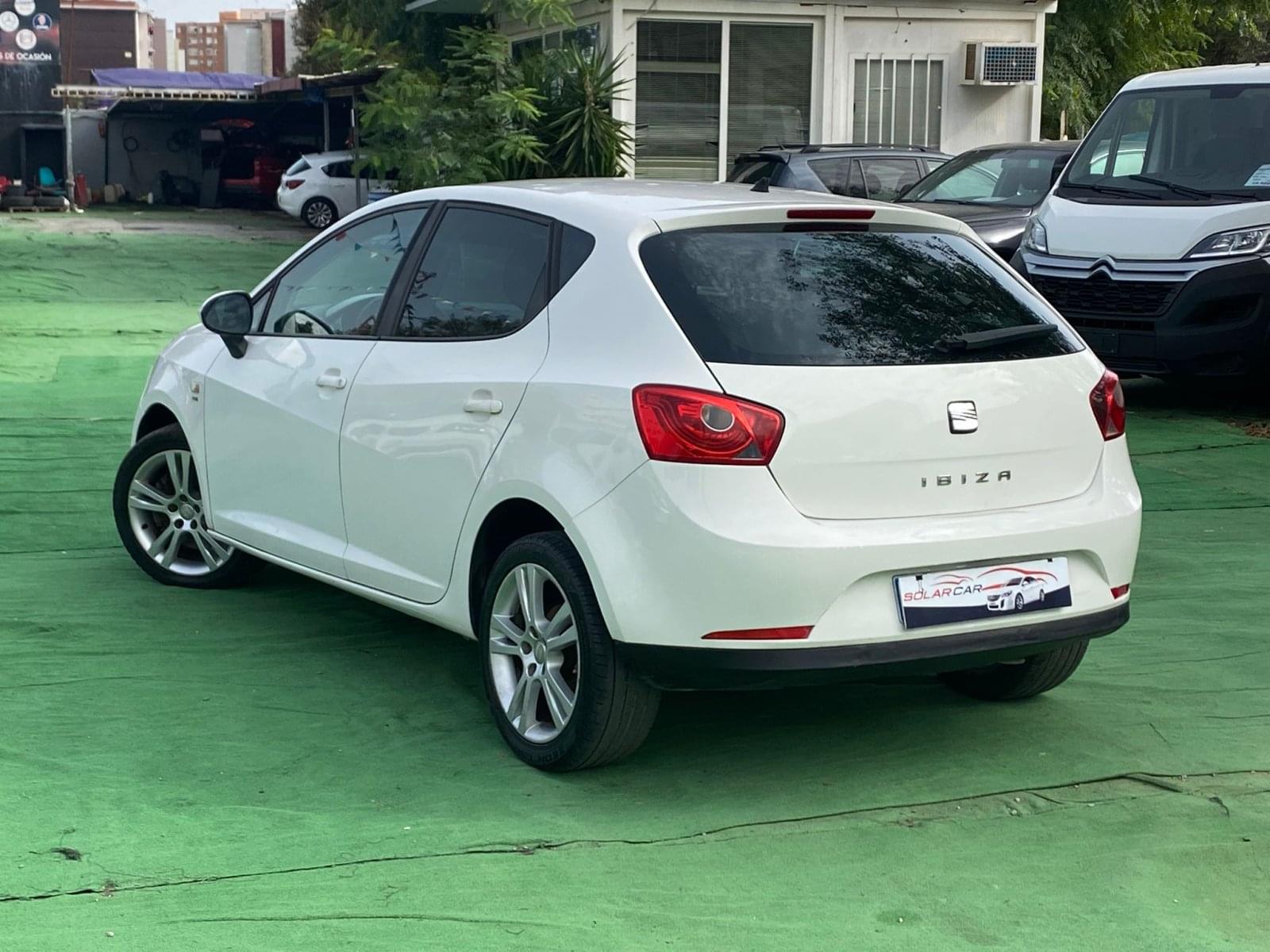 SEAT IBIZA 1.6 105CV 21 