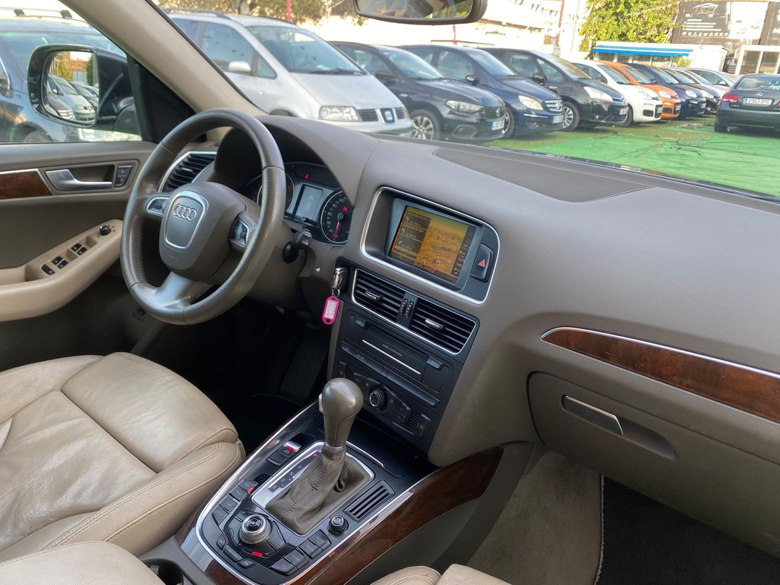 AUDI Q5 3.0 240CV 10 