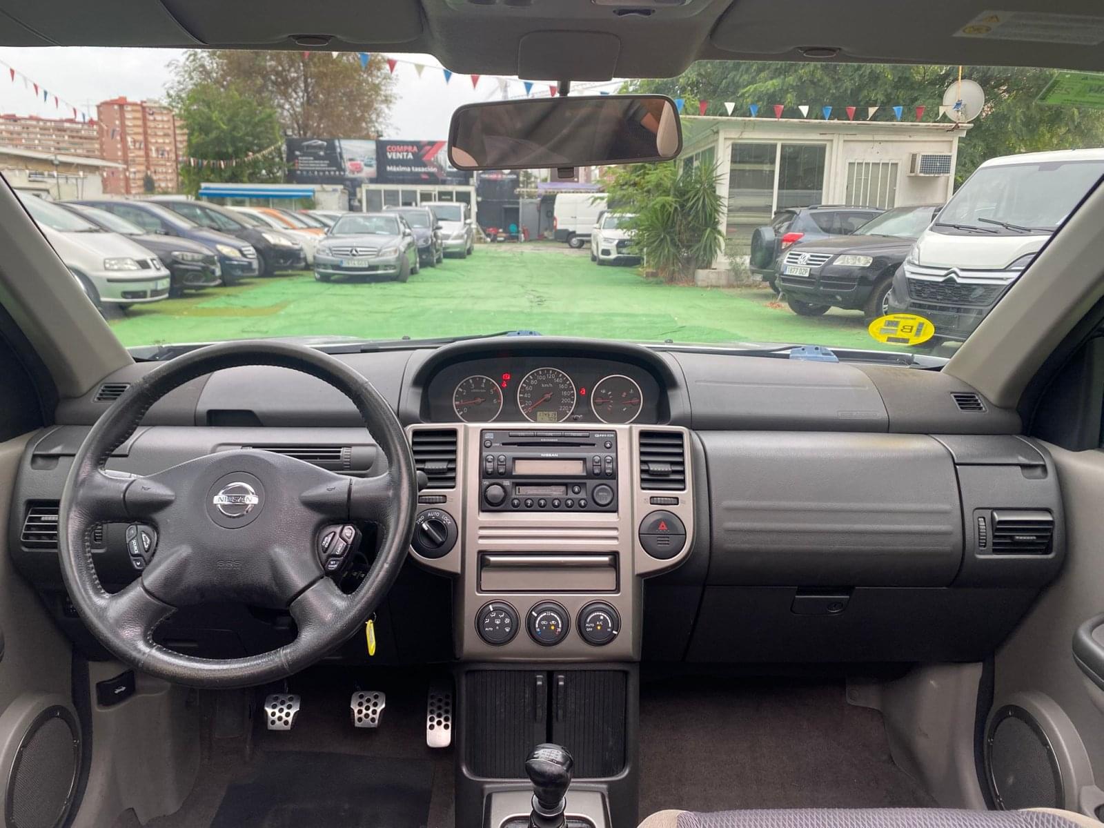 NISSAN X-TRAIL 2.2 136CV 13 