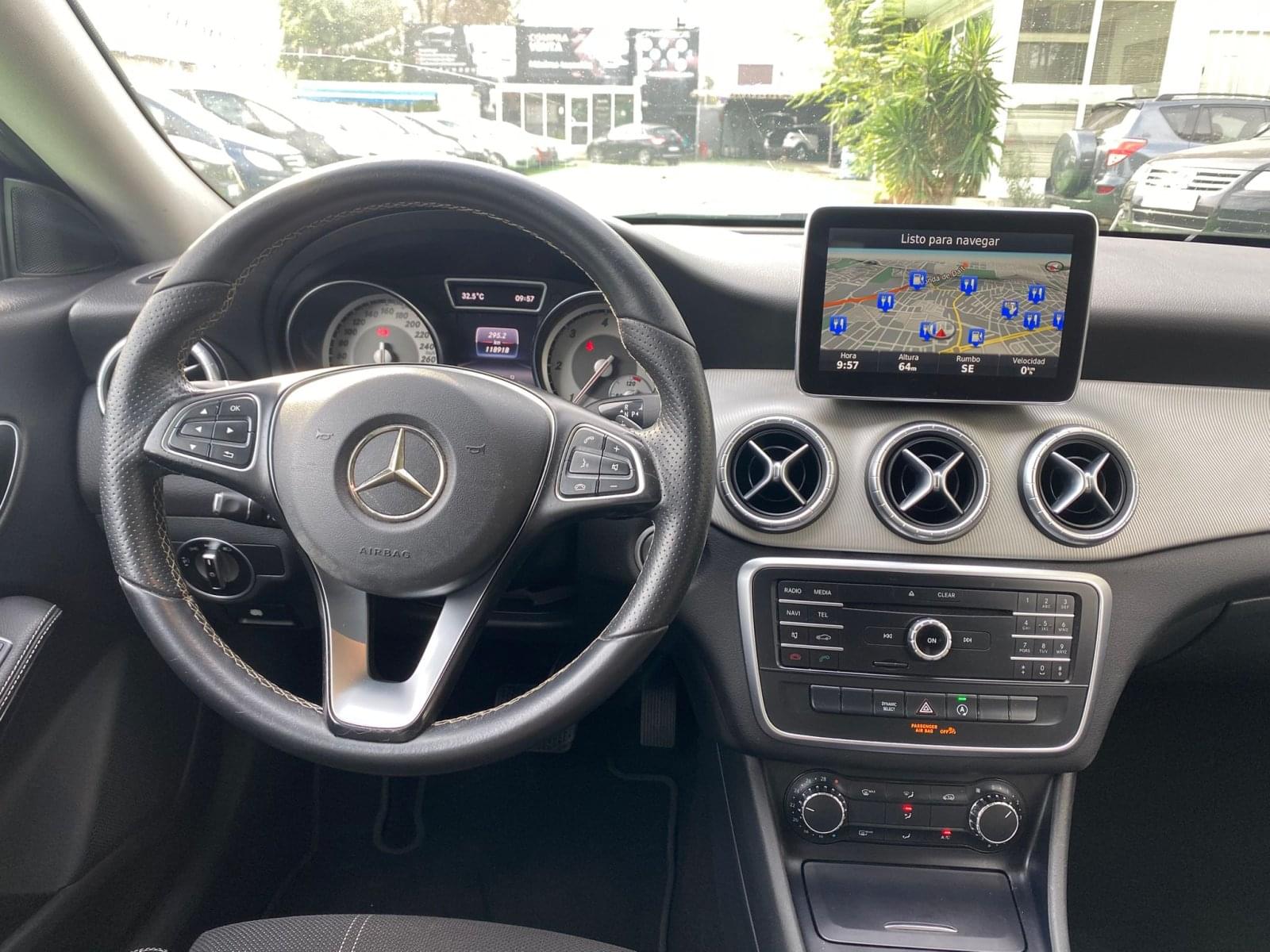 MERCEDES CLASE CLA 200 D SHOOTING BRAKE  2.2 136CV 13 