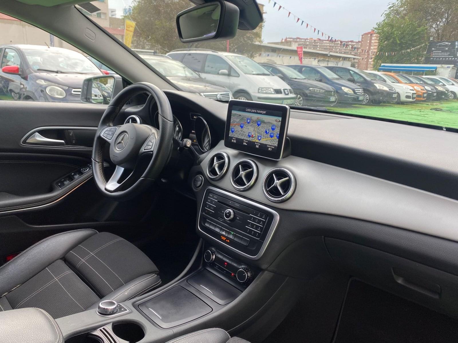 MERCEDES CLASE CLA 200 D SHOOTING BRAKE  2.2 136CV 14 
