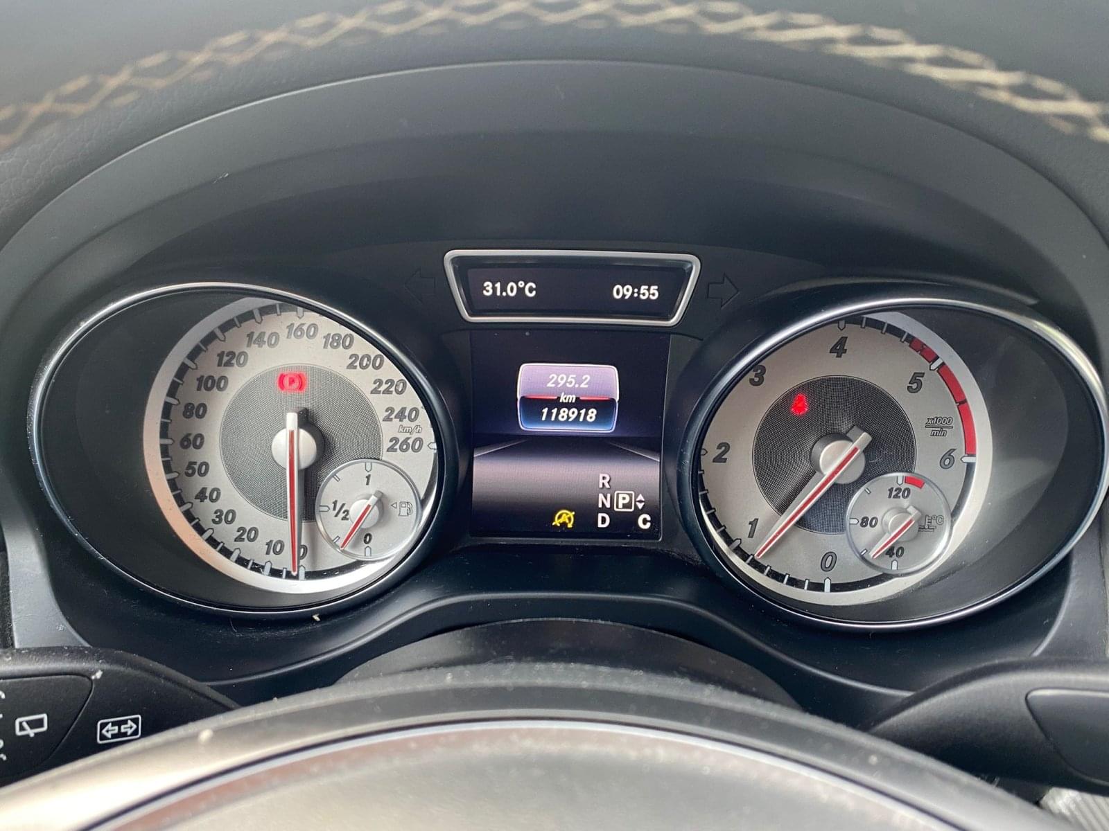 MERCEDES CLASE CLA 200 D SHOOTING BRAKE  2.2 136CV 18 