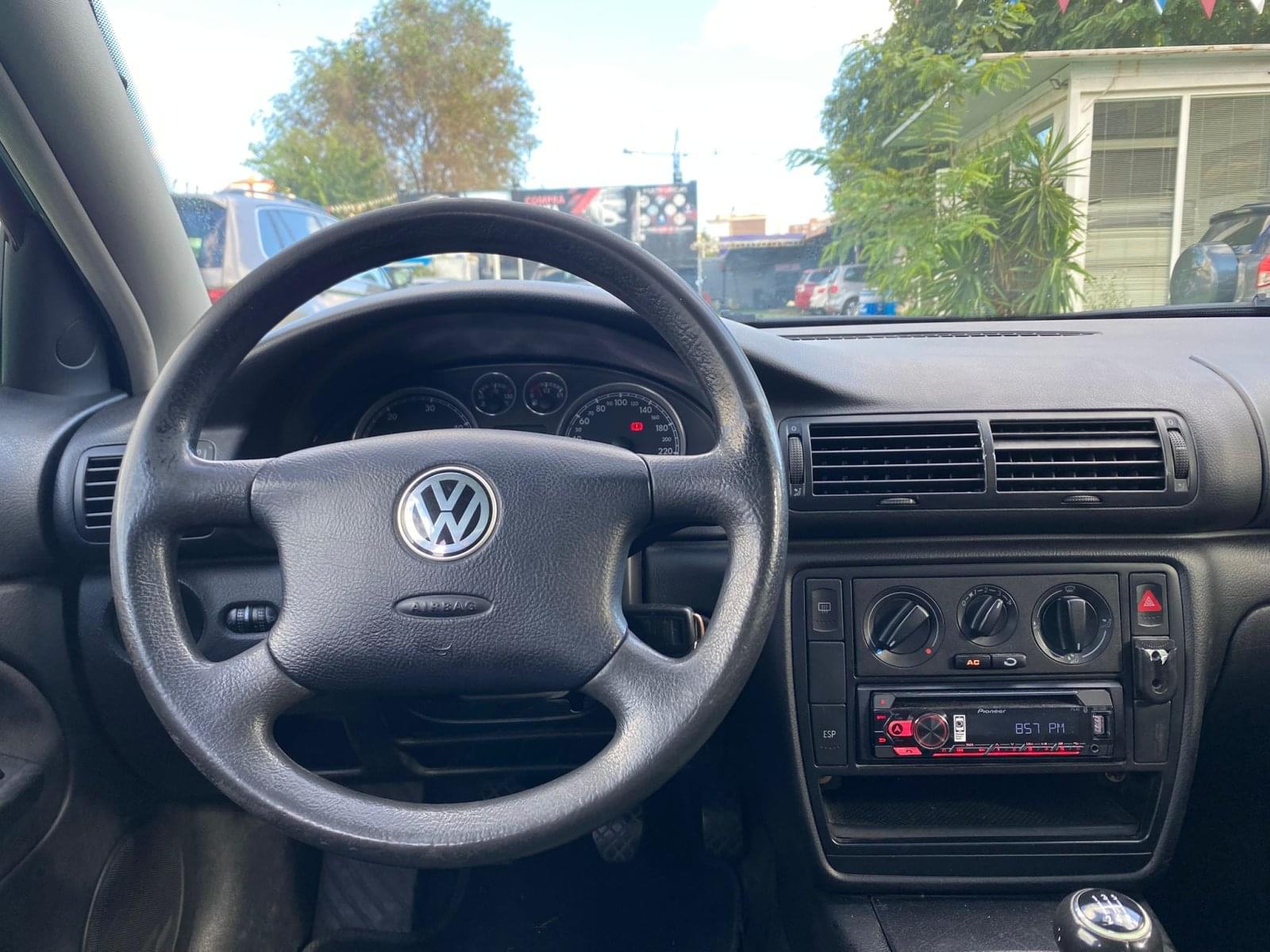VOLKSWAGEN PASSAT 1.9 100CV 13 