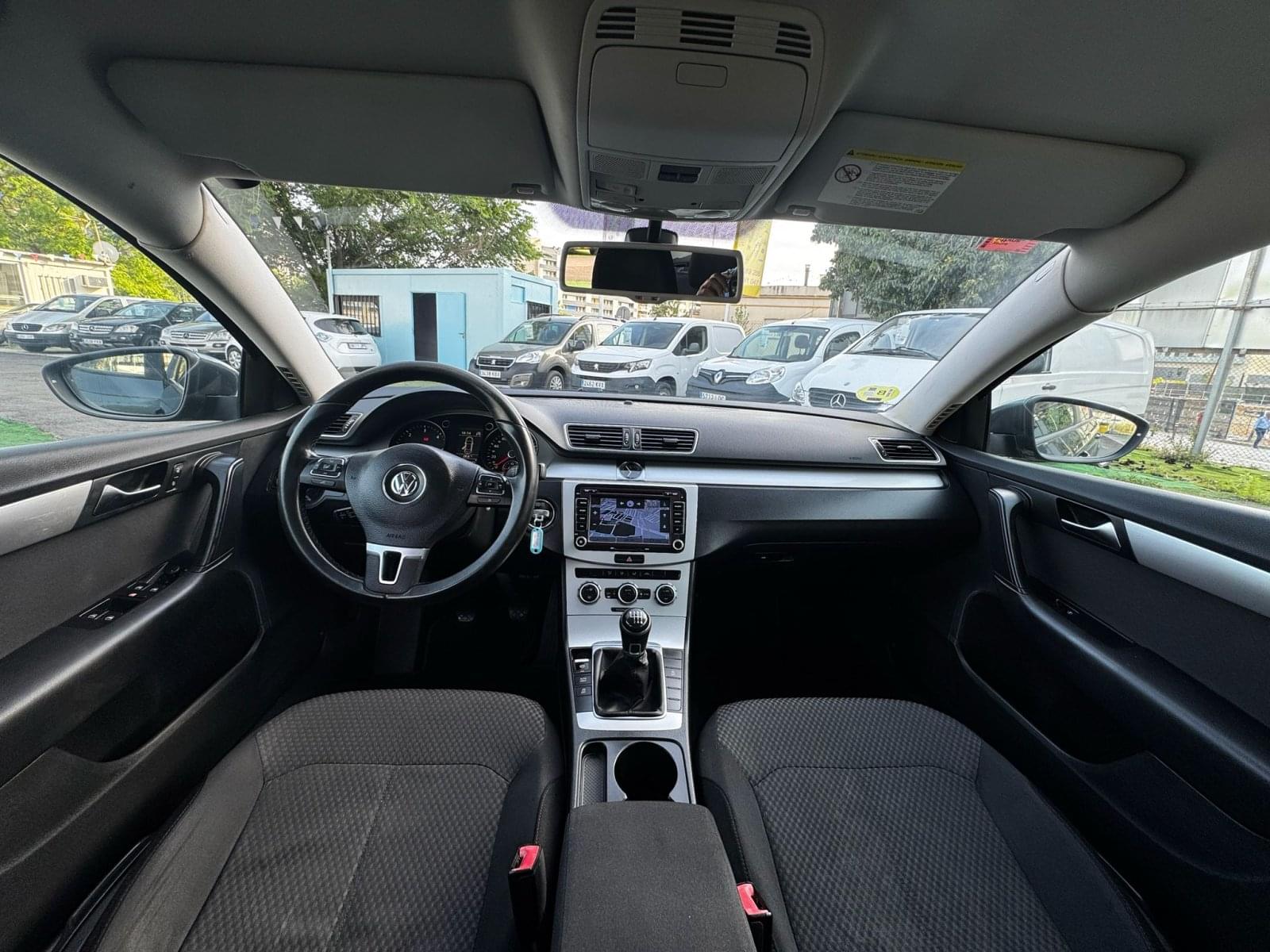 VOLKSWAGEN PASSAT 1.6 TDI 105cv Advance Bluemotion Tech