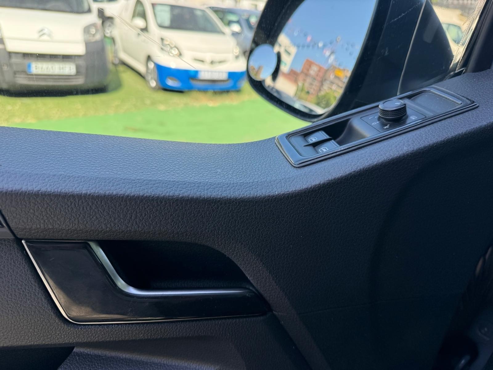 VOLKSWAGEN TRANSPORTER Kombi Largo TN 2.0 TDI 110kW BMT DSG