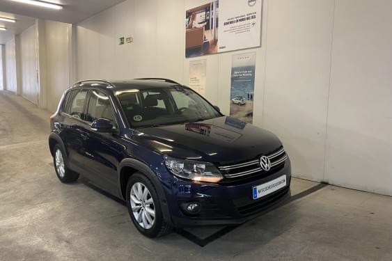 VOLKSWAGEN TIGUAN 2.0 TDI 110cv 4x2 T1 BlueMotion Tech 2014 de segunda mano