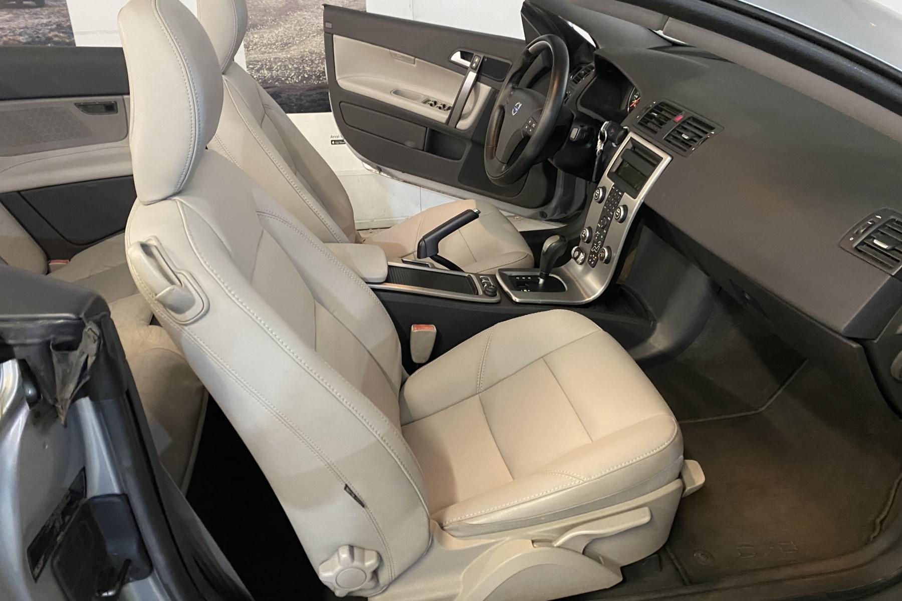 VOLVO C70 7 