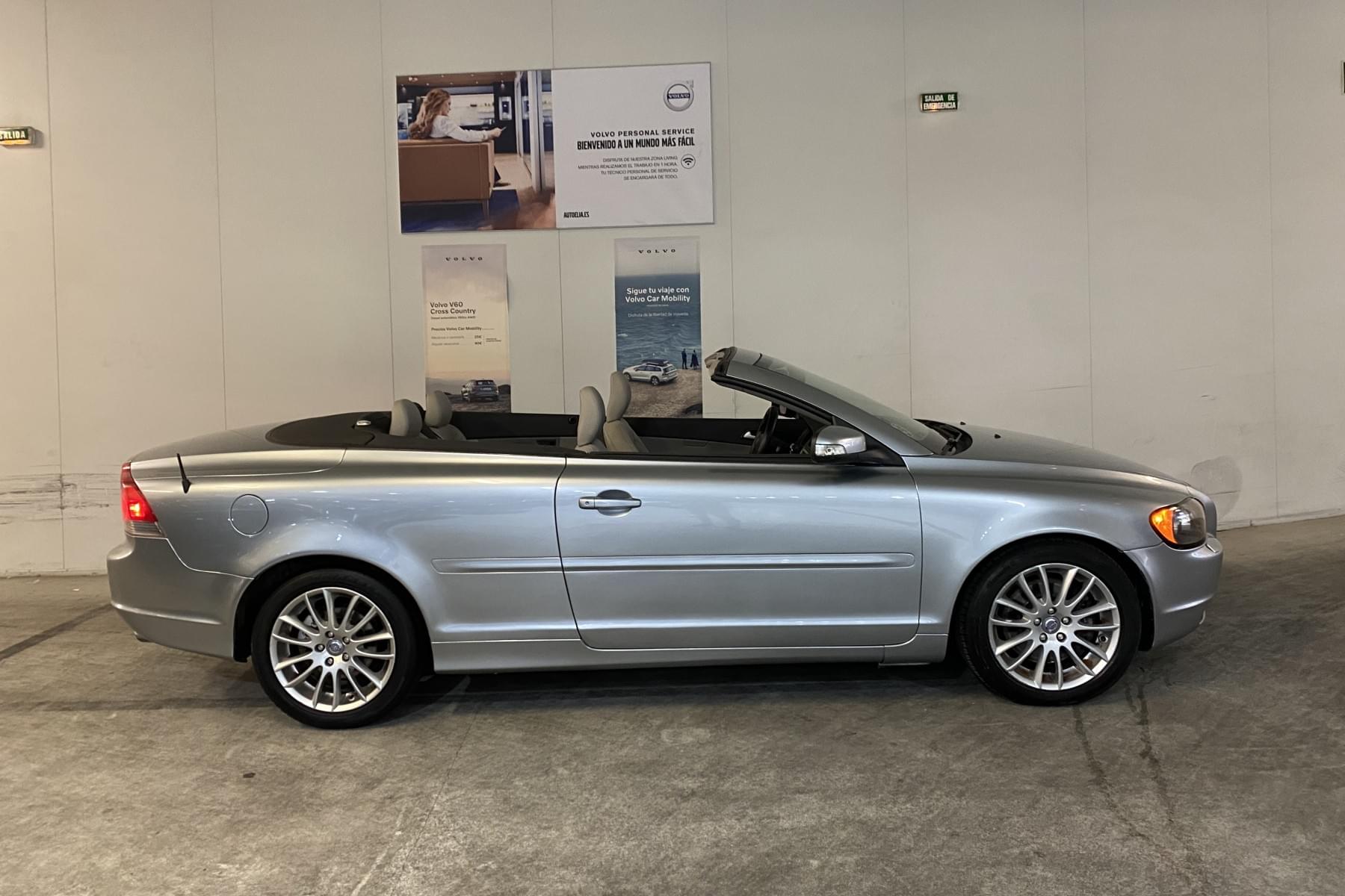 VOLVO C70 2 