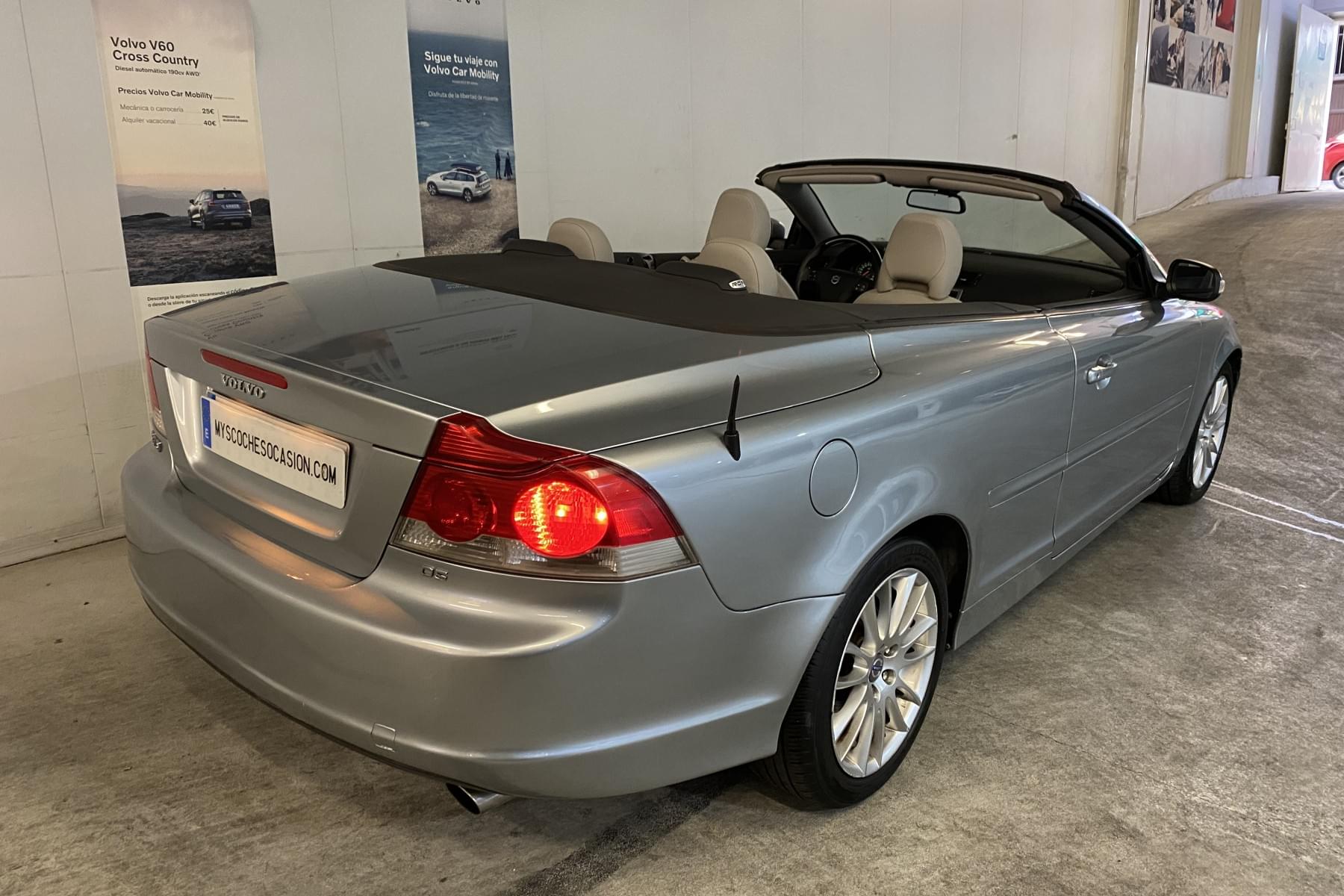 VOLVO C70 3 