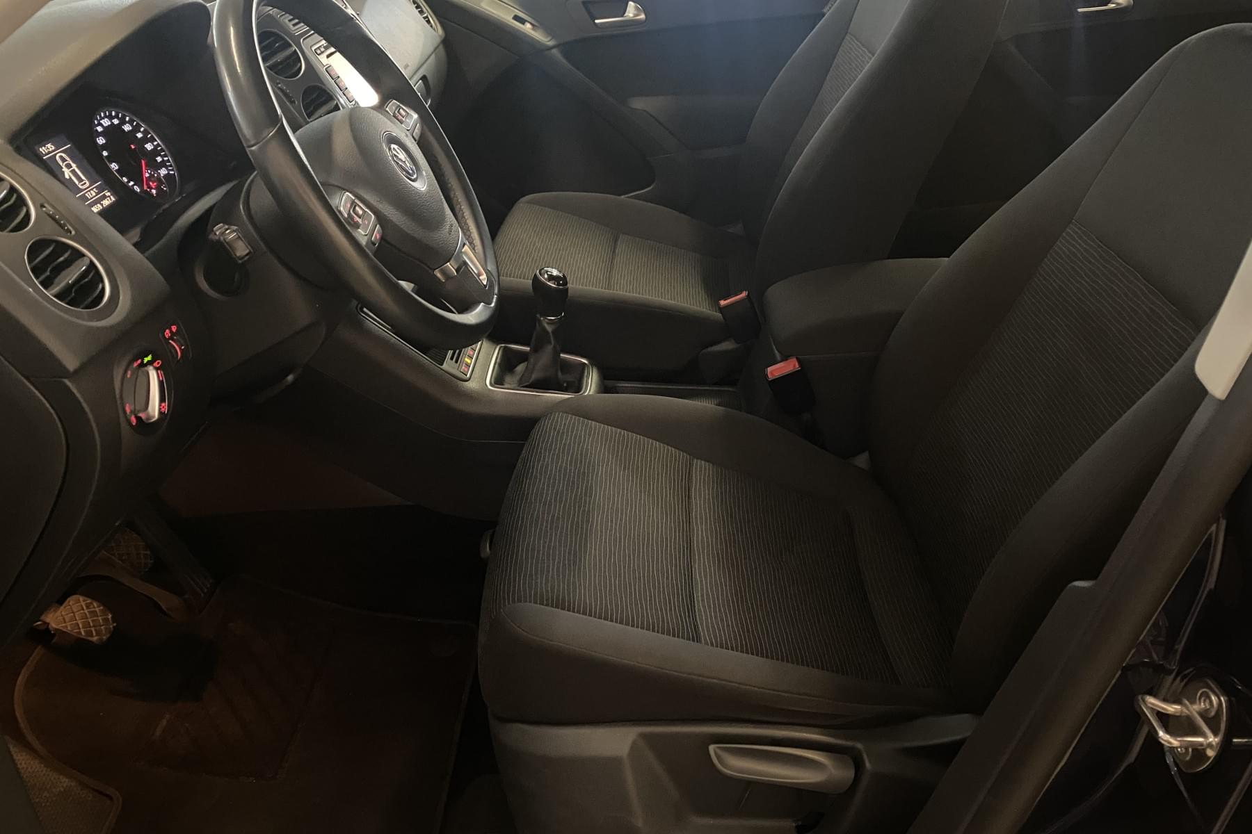 VOLKSWAGEN TIGUAN 2.0 TDI 110cv 4x2 T1 BlueMotion Tech 10 