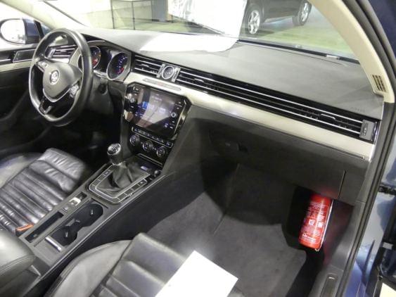 VOLKSWAGEN PASSAT de segunda mano