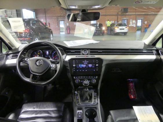VOLKSWAGEN PASSAT de segunda mano