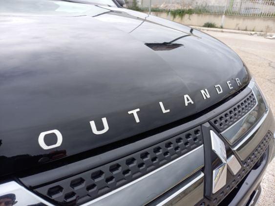 MITSUBISHI OUTLANDER de segunda mano