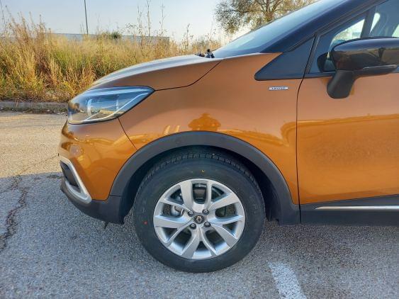 RENAULT CAPTUR de segunda mano
