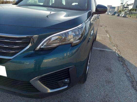 PEUGEOT 5008 de segunda mano
