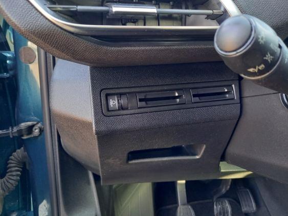 PEUGEOT 5008 de segunda mano