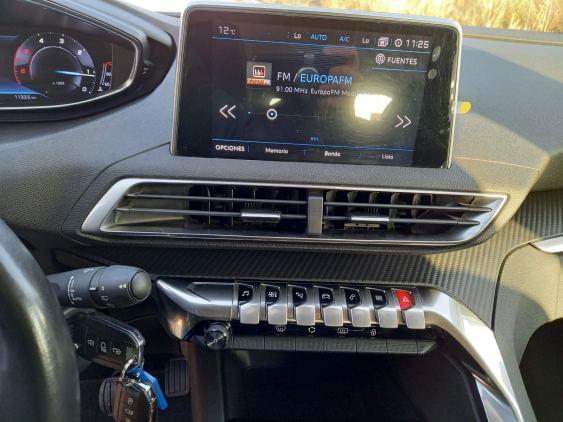 PEUGEOT 5008 de segunda mano