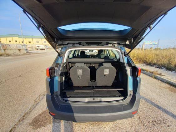 PEUGEOT 5008 de segunda mano