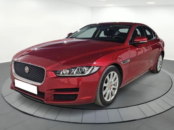 JAGUAR XE de segunda mano