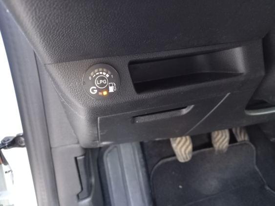 RENAULT CLIO de segunda mano