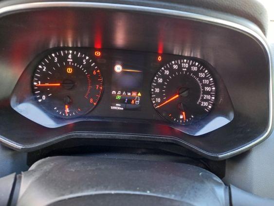 RENAULT CLIO de segunda mano