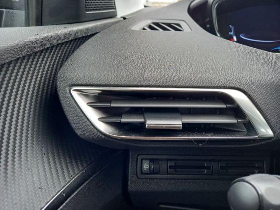 PEUGEOT 5008 de segunda mano
