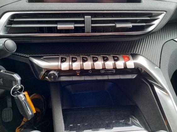 PEUGEOT 5008 de segunda mano