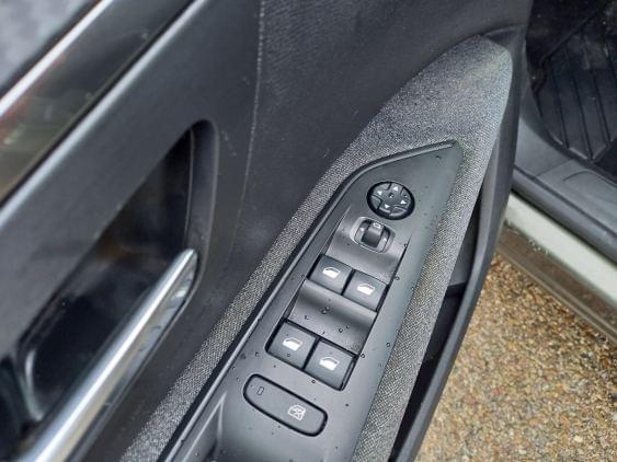PEUGEOT 5008 de segunda mano