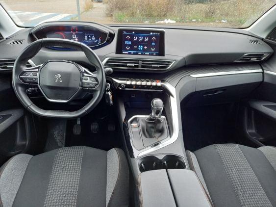 PEUGEOT 5008 de segunda mano