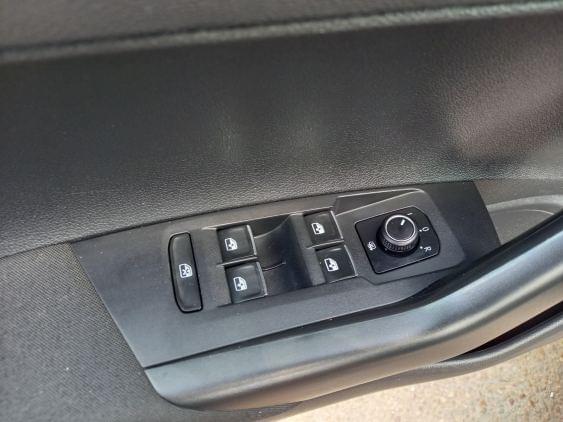 VOLKSWAGEN POLO de segunda mano