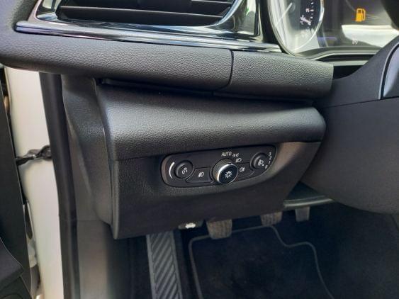 OPEL INSIGNIA de segunda mano