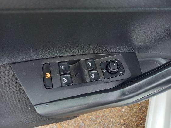 VOLKSWAGEN POLO de segunda mano