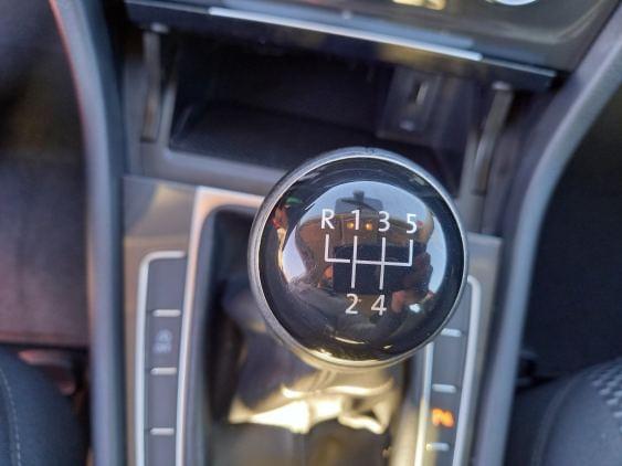 VOLKSWAGEN GOLF de segunda mano