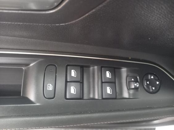 Comprar PEUGEOT 3008 de segunda mano PEUGEOT 3008 de segunda mano