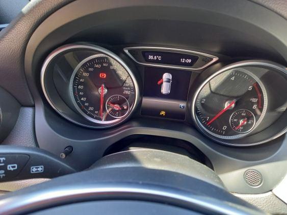 MERCEDES CLASE GLA de segunda mano