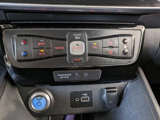 NISSAN LEAF de segunda mano