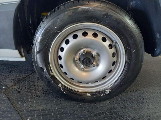 Comprar RENAULT KANGOO FURGON MAXI de segunda mano RENAULT KANGOO FURGON MAXI de segunda mano