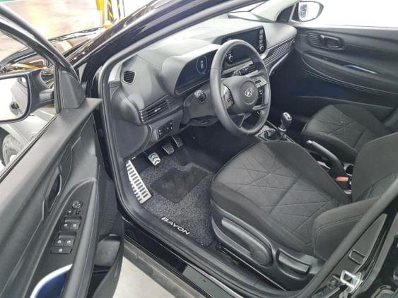 HYUNDAI BAYON de segunda mano